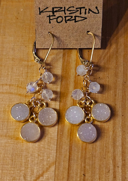 GF)  Druzy Agate & Rainbow Moonstone Earrings EWH0924G