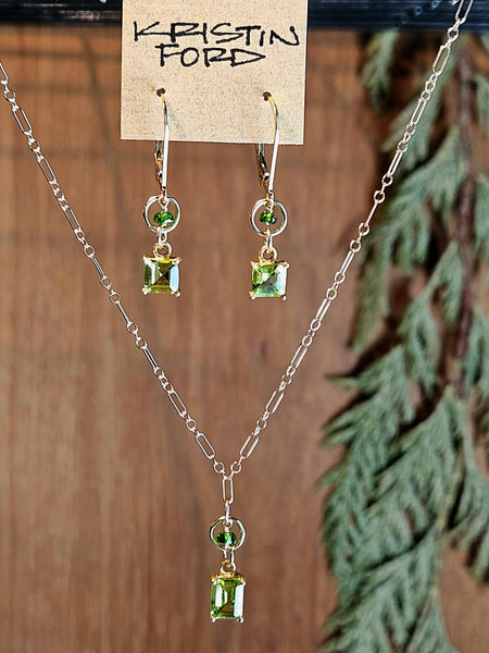 GF) Peridot & Tsavorite Garnet Necklace NGR1825G