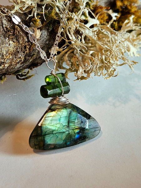 Labradorite & Green Tourmaline Necklace  NBK5225