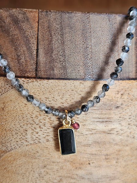 GF) NBK2225G Black Onyx & Black Tourmalinated Quartz Necklace