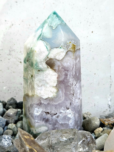 Green Sakura Flower Agate Towers