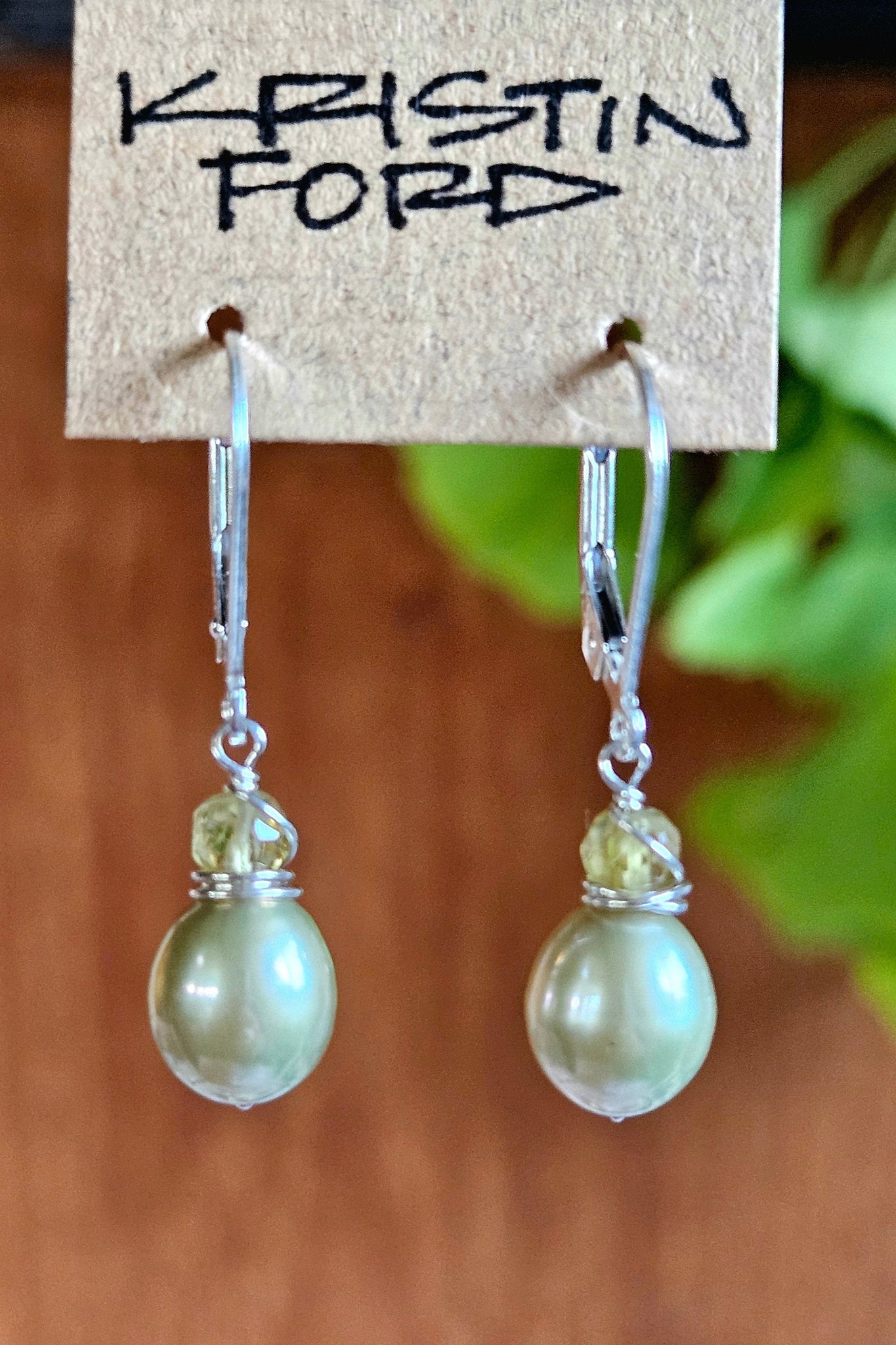 Pearl & Grossular Garnet Earrings  EGR1724