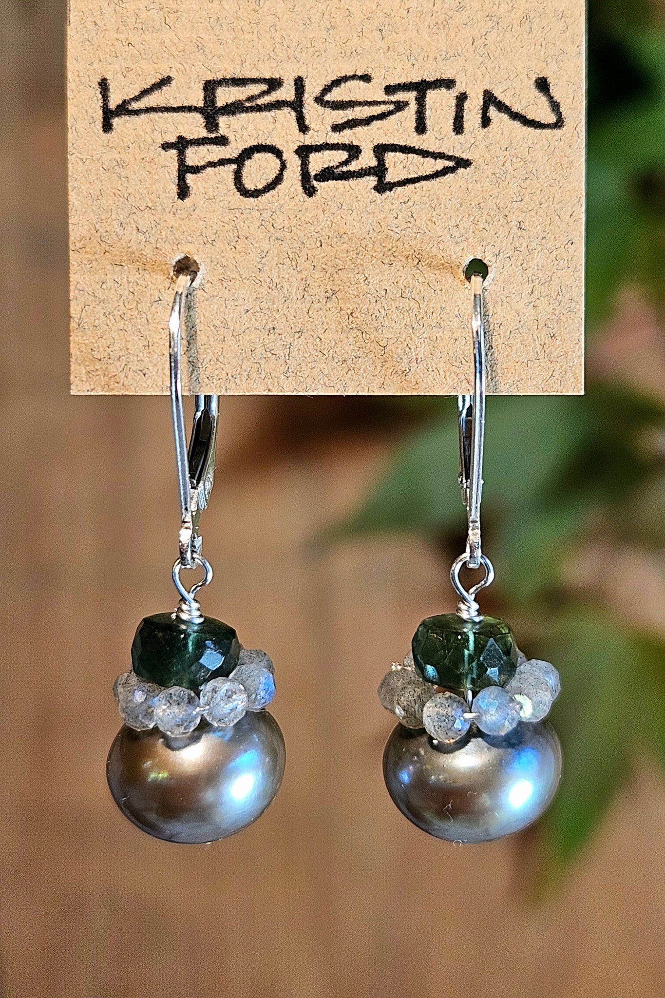 Sage Pearl Earrings  EBK2524