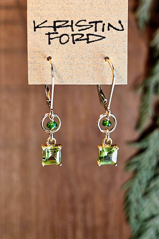GF) Emerald Cut Peridot Earrings  EGR1825G