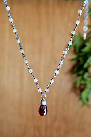 OX) Garnet & Labradorite Necklace  NRD2925OX