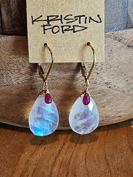 GF) Rainbow Moonstone & Ruby Earrings  EWH2325G