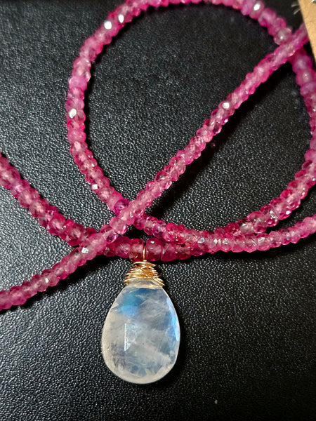GF) Rainbow Moonstone & Ruby Necklace  NWH2325G