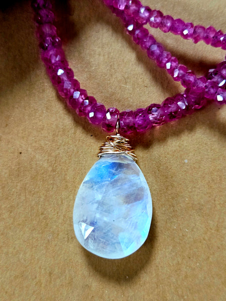 GF) Rainbow Moonstone & Ruby Necklace  NWH2325G