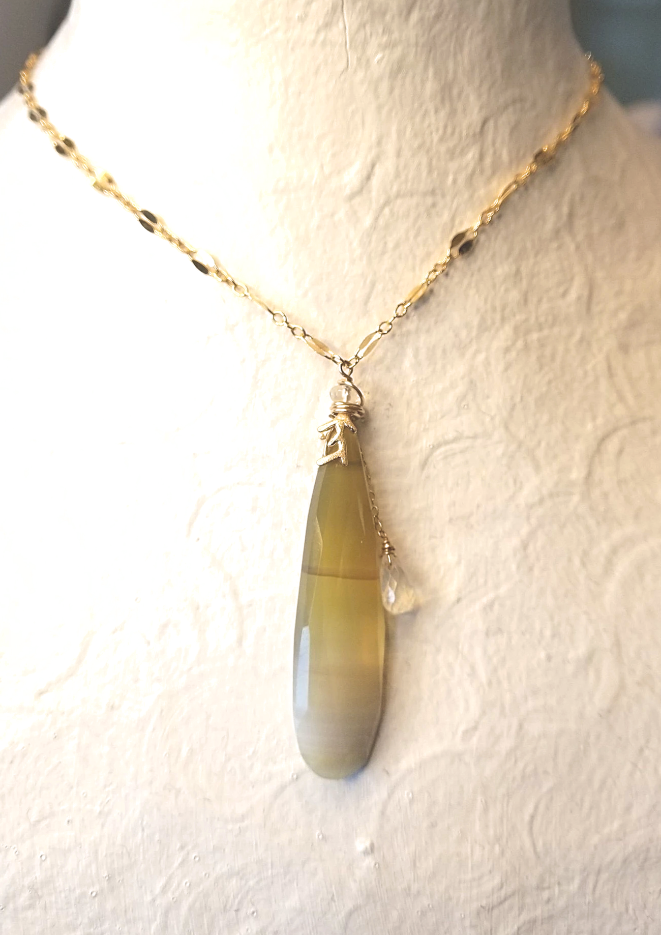 Striped Chalcedoney Agate Necklace NBR0120G